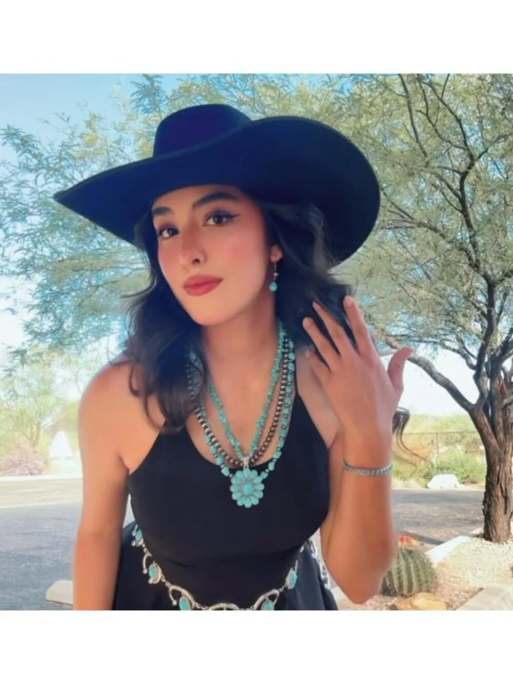 Women's Blue Black Uture's Western Cowgirl Vintage Western Necklace Earrings